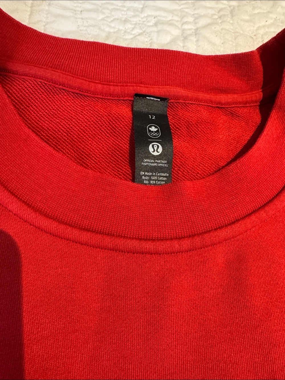 lululemon athletica Women’s  Bright Red Crewneck Sweatshirt